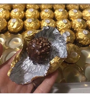 Date 9/2019-Socola hạt dẻ Ferraro Rocher 30 viên
