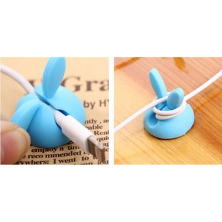 2 dụng cụ cố định dây điện hình thỏ