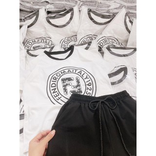 Set quần đen thêu + áo pull chữ