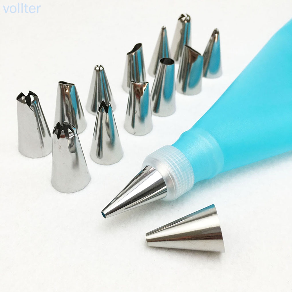 Set 16 món gồm túi tạo bông bánh kem kèm 14 đầu bắt kem bằng thép không gỉ
