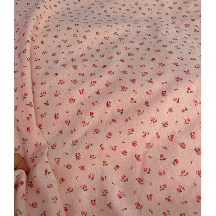 Vải thô đũi 100% cotton in hoa siêu xinh , phù hợp may váy áo , mũ …