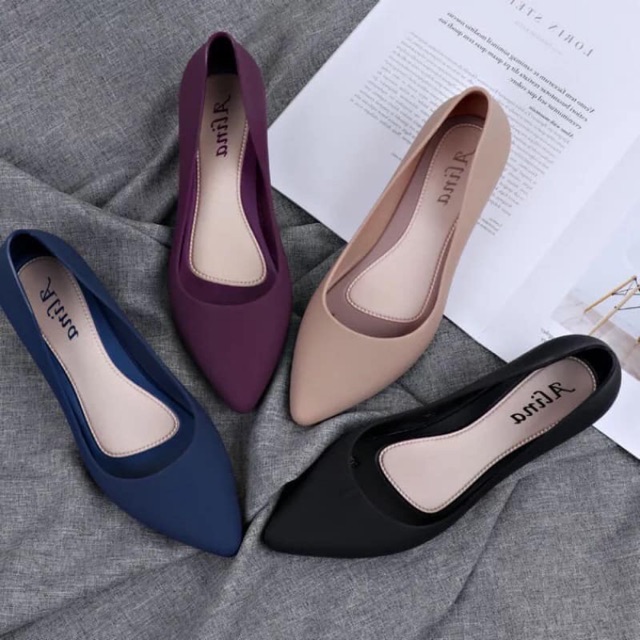 Giày nhựa dẻo đi mưa