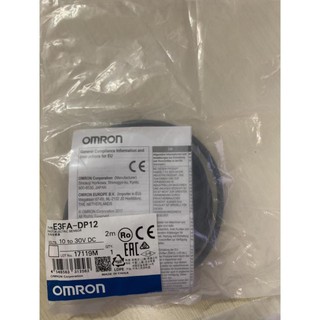 Cảm biến quang Omron E3FA-DP12 2M