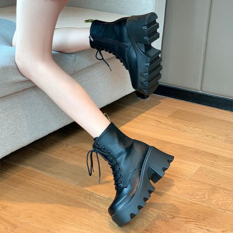 Boot cao 8 phân mẫu mới nhà em siêu đẹp tặng kèm váy cho khách