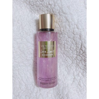 {Bill Mỹ} {Chuẩn Auth} {Best Seller} Love Spell Victoria's Secret VS xịt thơm hương nước hoa có kim tuyến 250ml