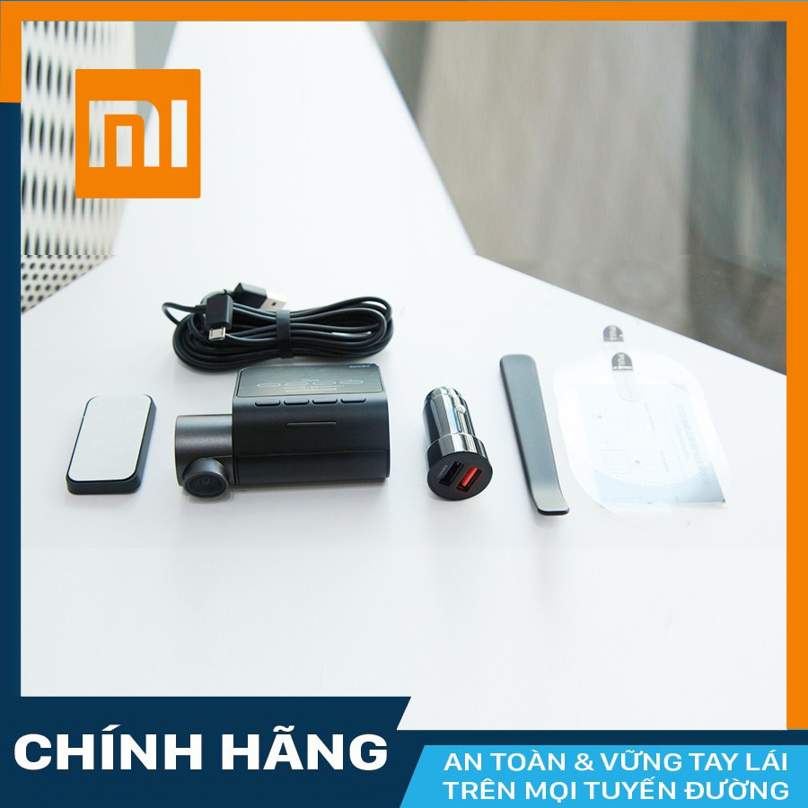 Camera Hành Trình Xiaomi 70Mai Pro (tiếng Anh) + GPS + thẻ nhớ 32GB Class 10 | BigBuy360 - bigbuy360.vn