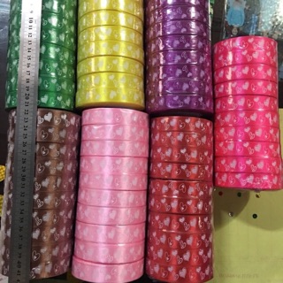 Ruy băng lụa in chấm bi, trái tim 1cm,2cm,2.5cm(1 cuộn)