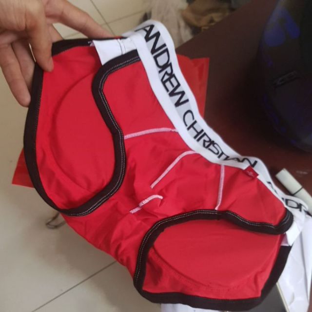 Quần lót độn mông cho nam giới