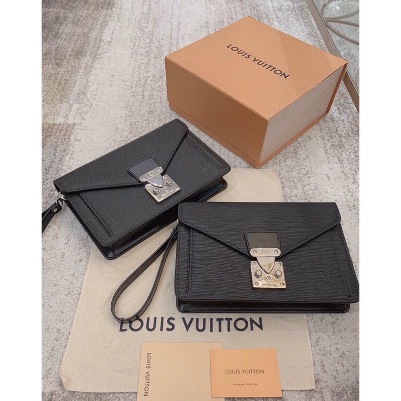 Clutch Cầm Tay về 2 Vân Da ,Da sần Và Da Trơn