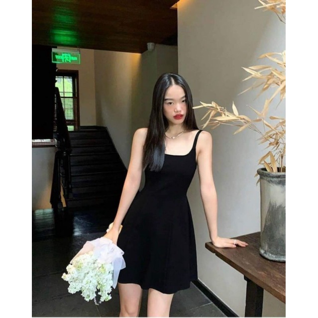 Đầm đen 2 dây basic DD212