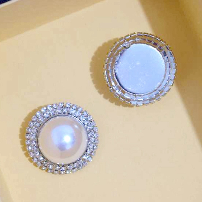 Bông tai đính đá và ngọc trai nhân tạo phong cách sang trọng cho nữ