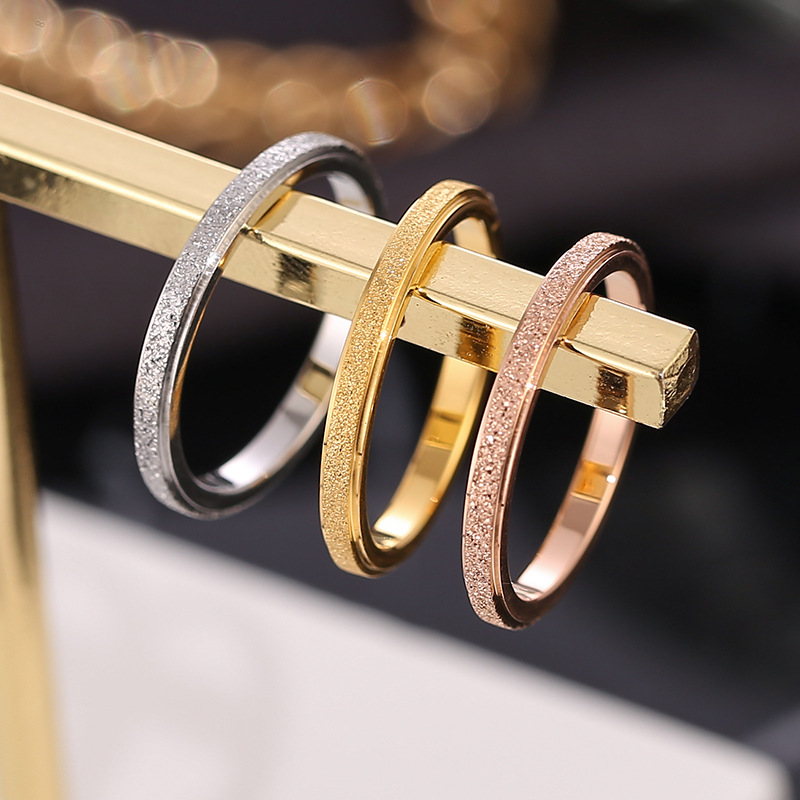 Nhẫn thép titan mạ vàng 18k phong cách Hàn Quốc thời trang