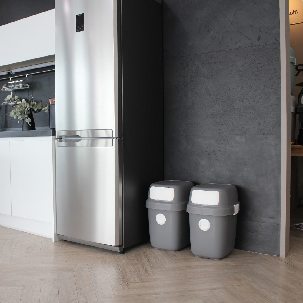 Thùng rác Dot recycling Oliving dung tích 60L