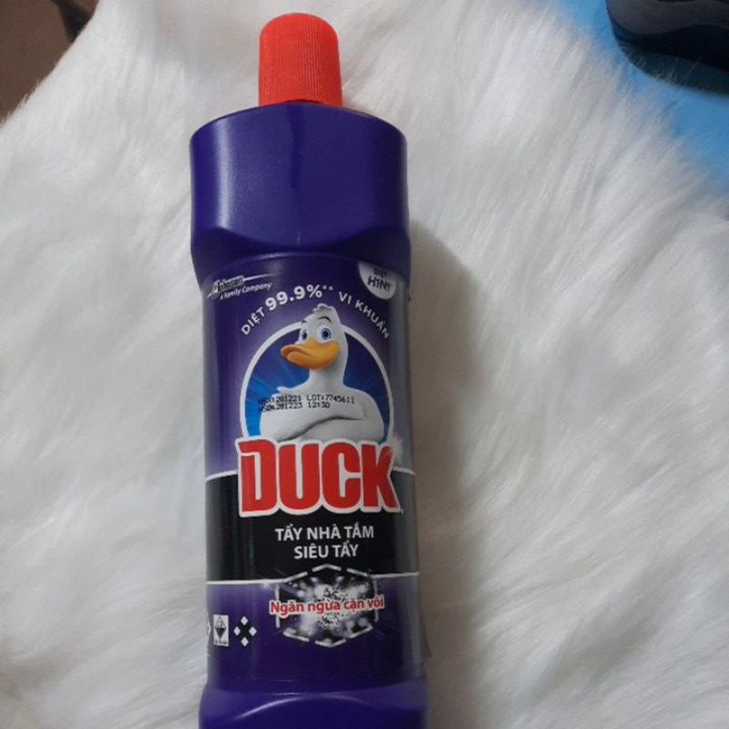 Nước tẩy nhà tắm Duck 900ml