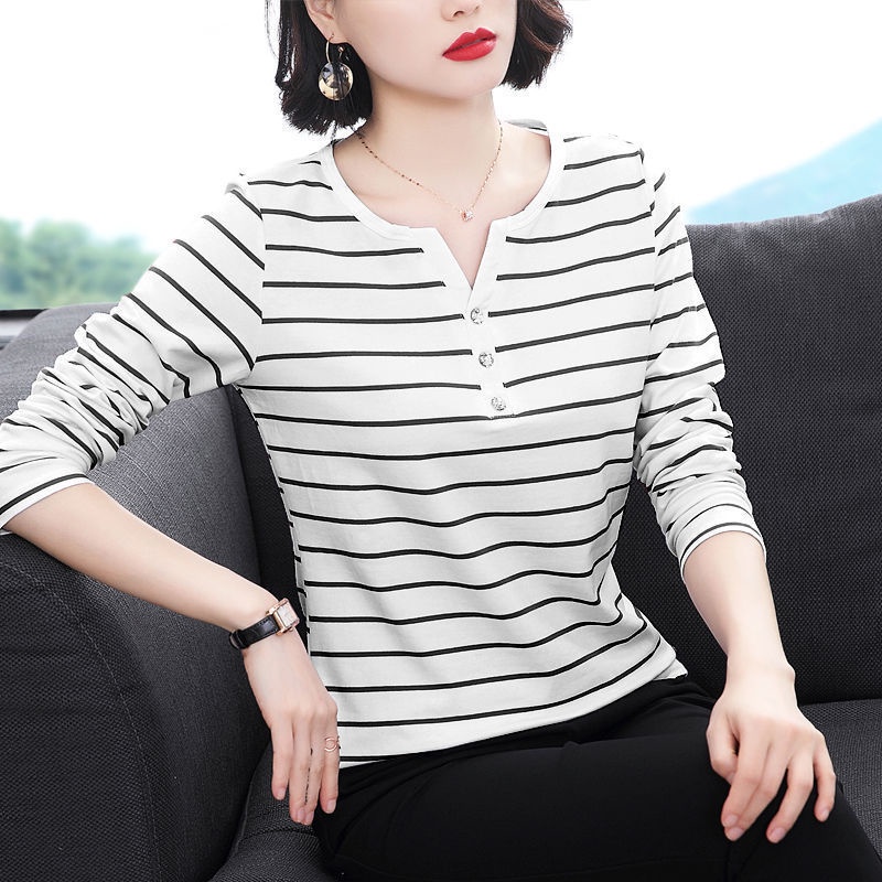 Áo thun tay dài cổ chữ v họa tiết kẻ sọc size lớn thời trang cho nữ