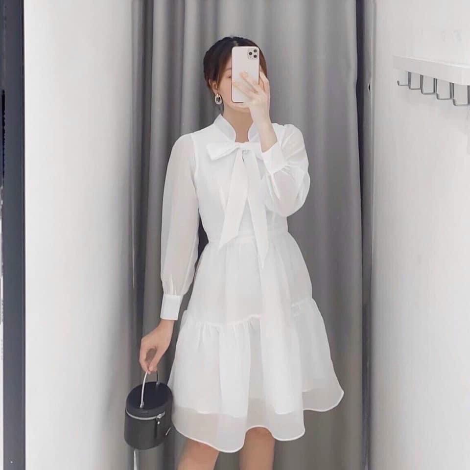 Đầm váy freesize trắng tầng nơ cổ tay dài
