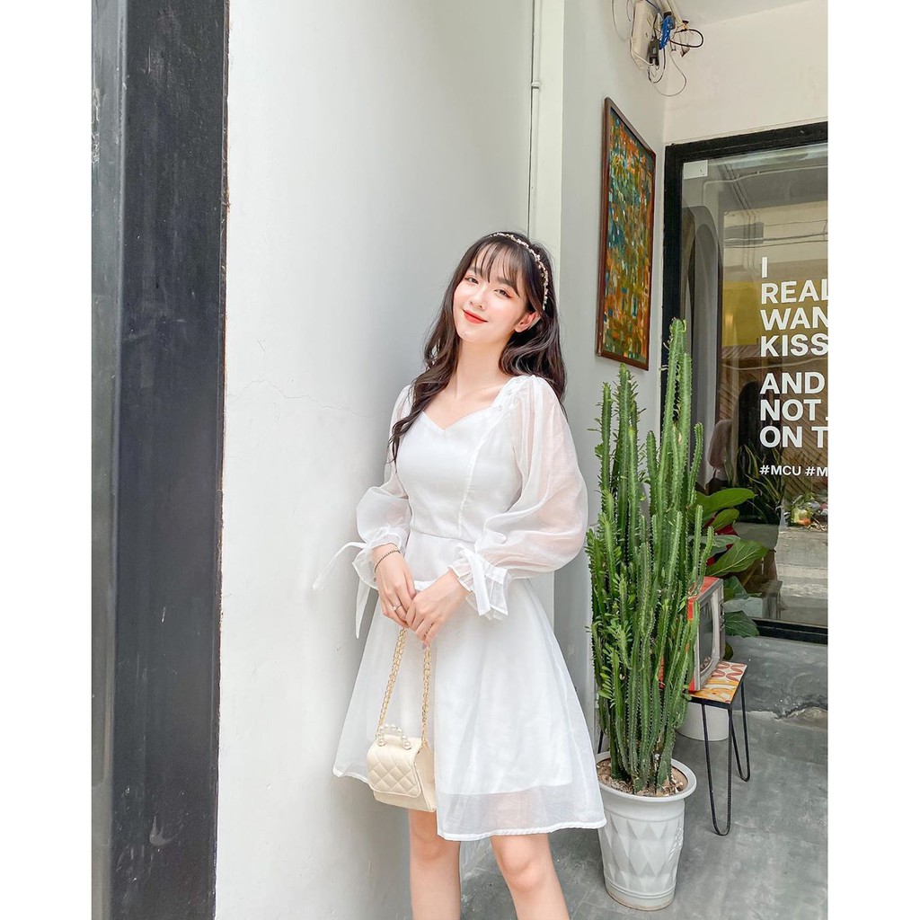 Đầm dạo phố dáng xòe ELSA Dress cổ vuông phối nút bọc tay nơ