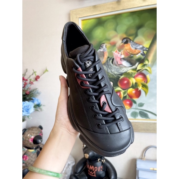 Giày Camper chính hãng