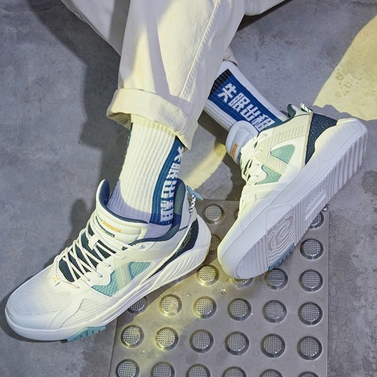 Giày Thể Thao Buộc Dây Màu Trắng Mềm Mại Chống Mòn Thời Trang Cho Nam Epoch 2.0