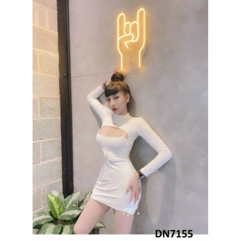 Sét dài tay hở ngực sexy