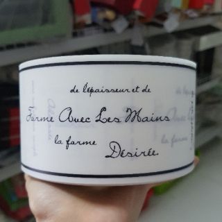 Cuộn mica quấn thành bánh