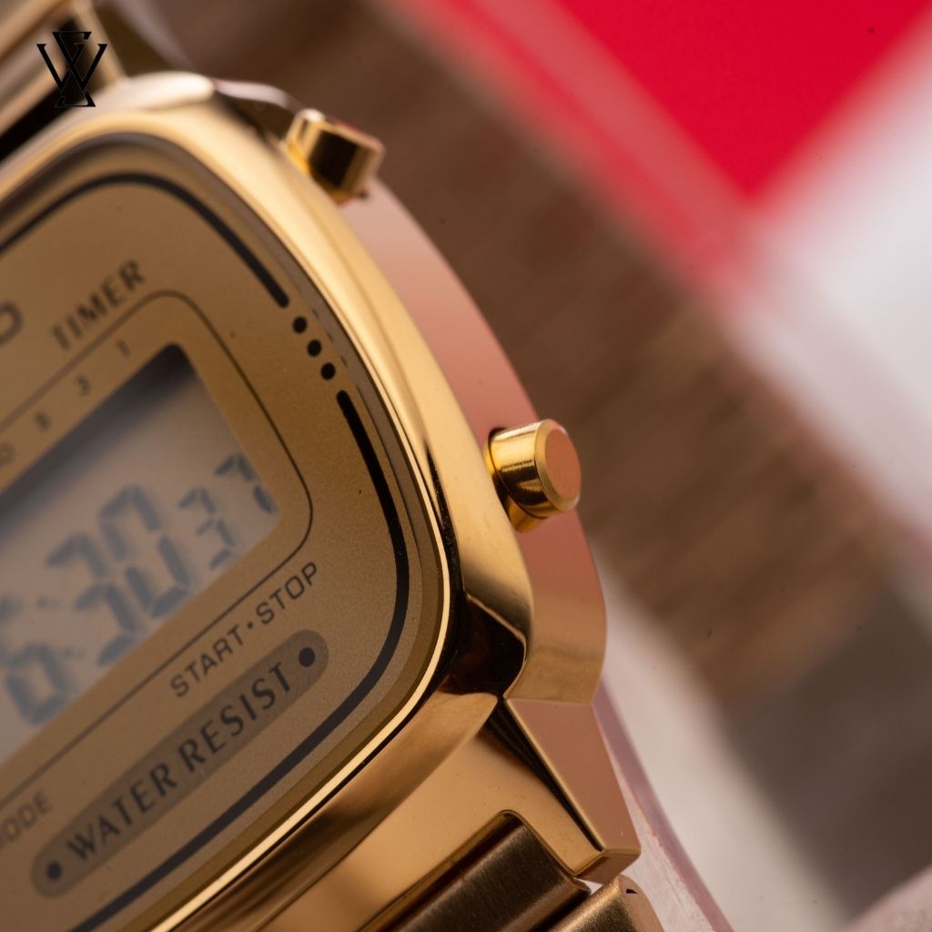 Đồng Hồ Điện Tử Nữ Casio WATCHSTORE LA670WGA-9DF Thiết Kế Mặt Kính Nhựa 24.6 mm, Dây Đeo Kim Loại Màu Vàng Nữ Tính