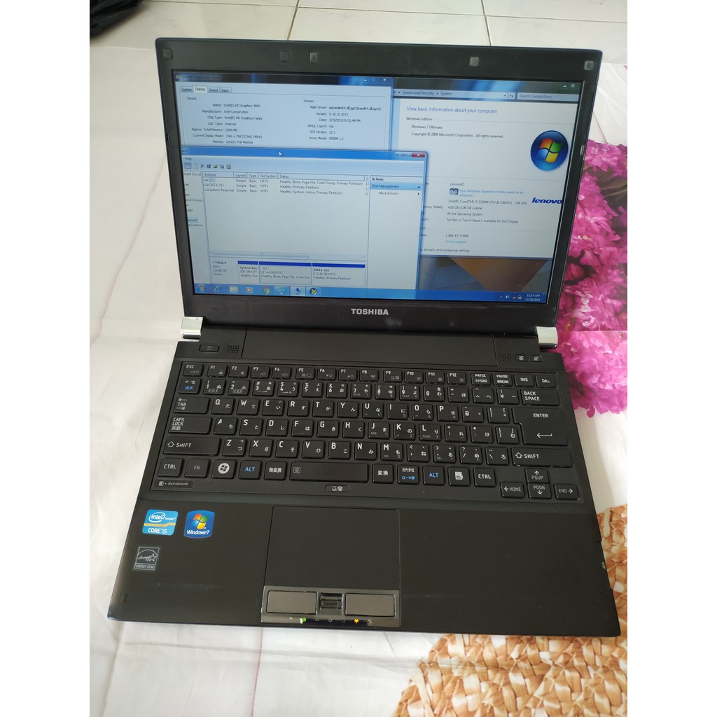 LAPTOP CŨ Toshiba R732 còn mới 97 % giá sinh viên