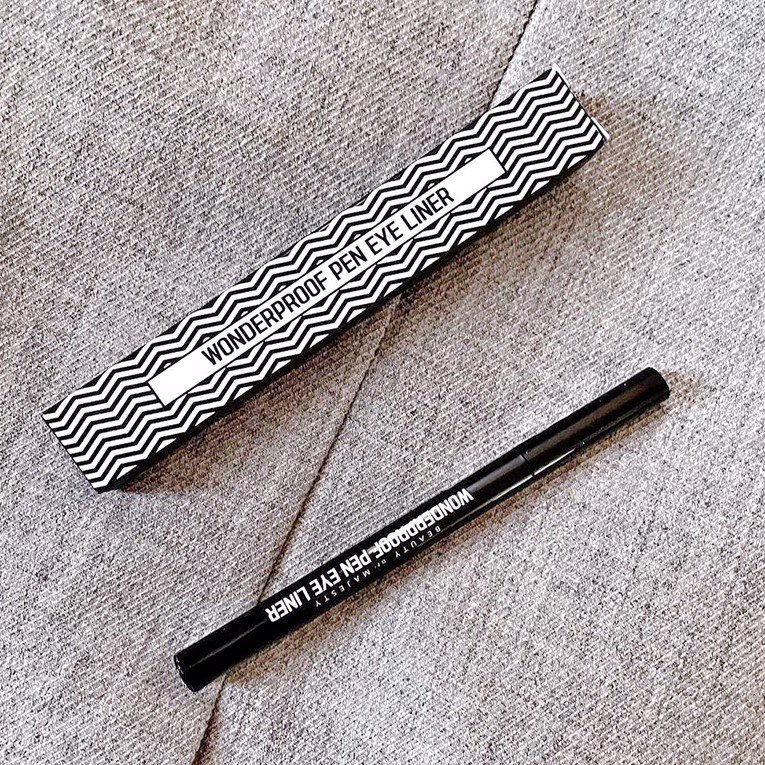 Kẻ Mắt Nước Bom Wonderproof Pen Eye Liner