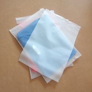Túi đựng đồ dùng cá nhân, túi du lịch