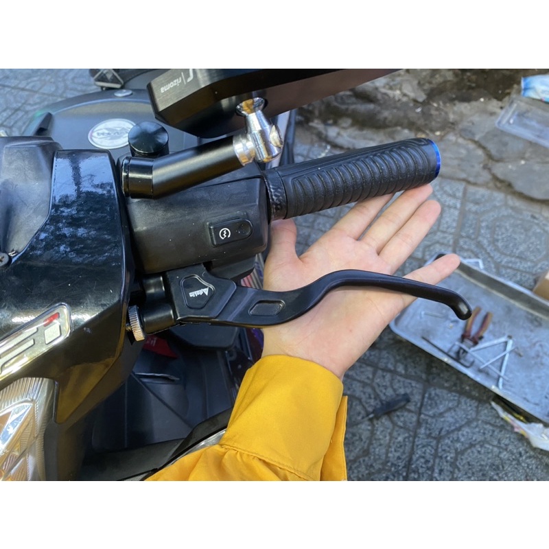 Tay dầu và tay côn dây ADELIN chính hãng