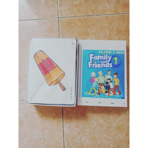 FLASHCARDS FAMILY AND FRIENDS starter,1,2,3,4,5 phiên bản 1st