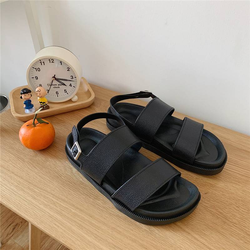 Korean version of the fashion retro Hong Kong flask thick sandals female summer students wear the sand beach flat Roman shoes