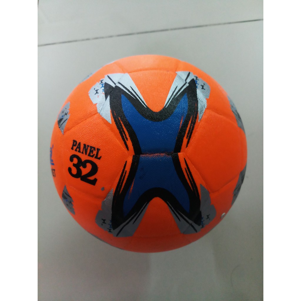 Bóng Đá prostar số 4 ( Màu Ngẫu Nhiên )