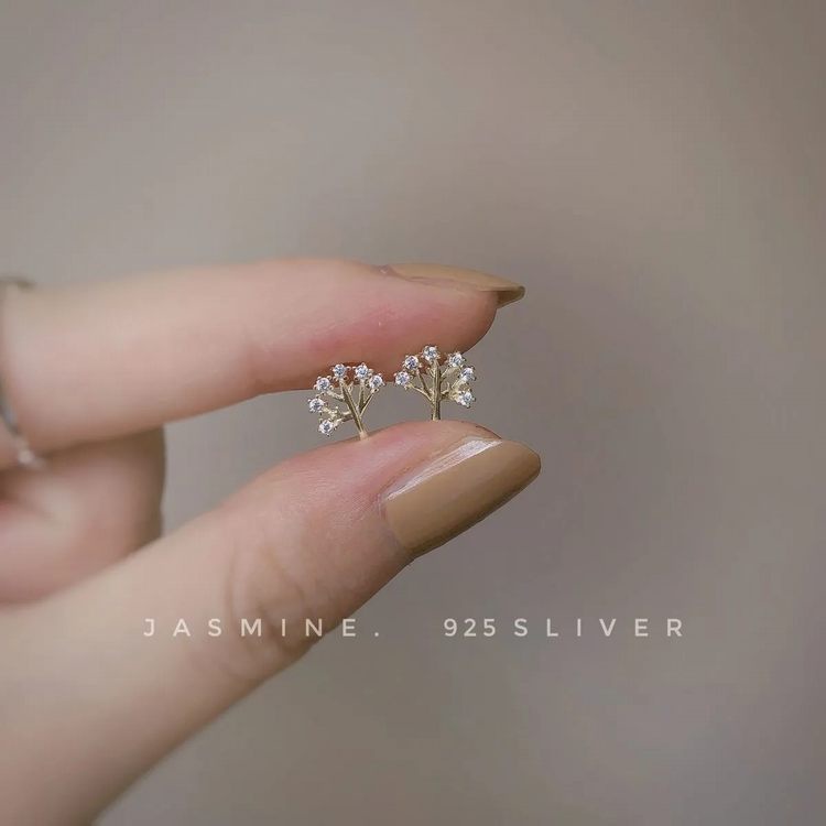 Simply silver silver sterling trees of life sparkling with beautiful earrings, women in the fashion of the earrings