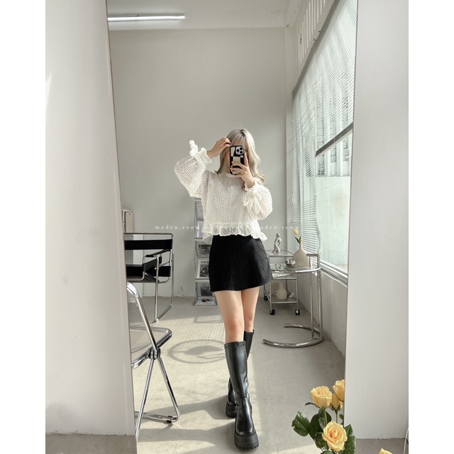 Moden.room áo kira trắng kèm croptop MOD006