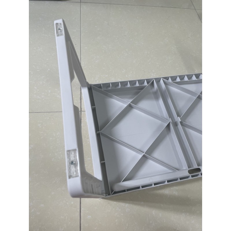 Bàn gấp gọn ⚡️FREESHIP⚡️ có khe cắm ipad- bàn học mini mẫu mới 2021 | BigBuy360 - bigbuy360.vn