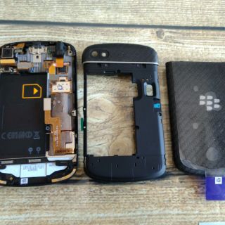 Bộ vỏ đen/trắng đầy đủ của Blackberry Q10