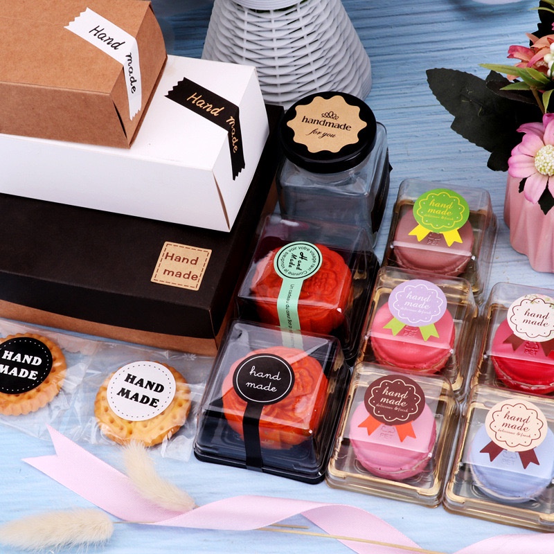 TEM DÁN CHỮ " HAND MADE" >