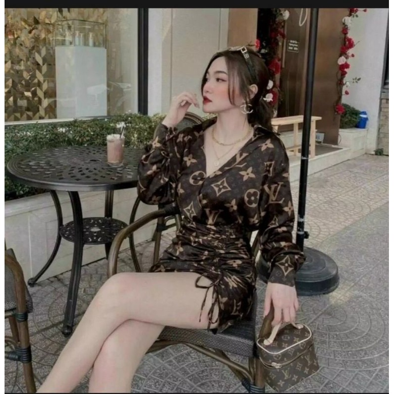 Đầm rút dây Hoạ Tiết Sang Chảnh
