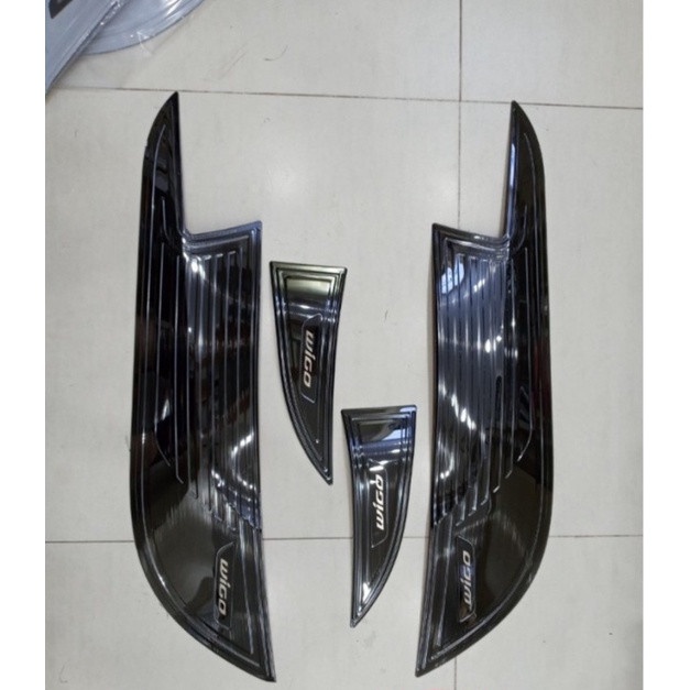 Bộ 4 ốp tapli cửa xe Toyota Wigo 2019 2020 2021 2022 chống xước cánh cửa xe + tặng kèm tuýp keo tăng dính