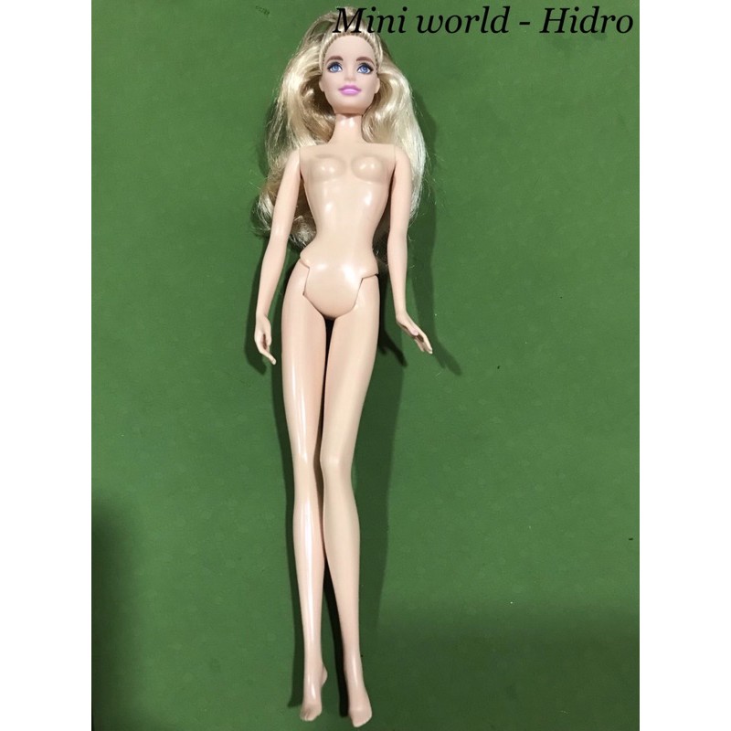 Búp bê barbie model muse chính hãng khớp chắc. Mã Muse C