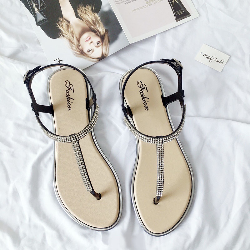 Sandal Dép Xỏ Ngón Nữ Đế Bằng Dày Mùa Hè Xuân Thu Chống Trơn Bánh Mì Mũi Tròn Quai Kẹp Đi Chơi Làm Đi Biển Tông Lê Bệt