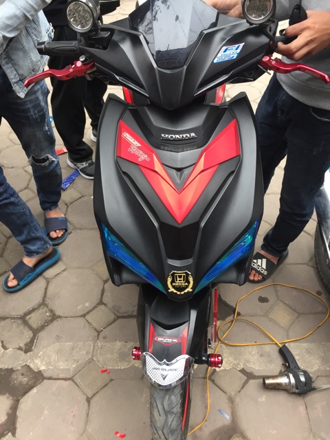 Mặt nạ siêu nhân xe air blade 2016-2019