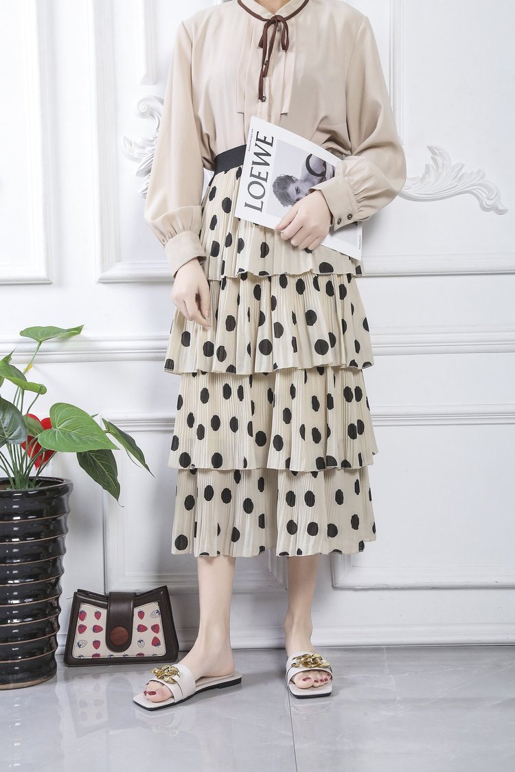 Xăng đan Đế Bằng Phối Dây Xích Thời Trang Dành Cho Nữ | BigBuy360 - bigbuy360.vn