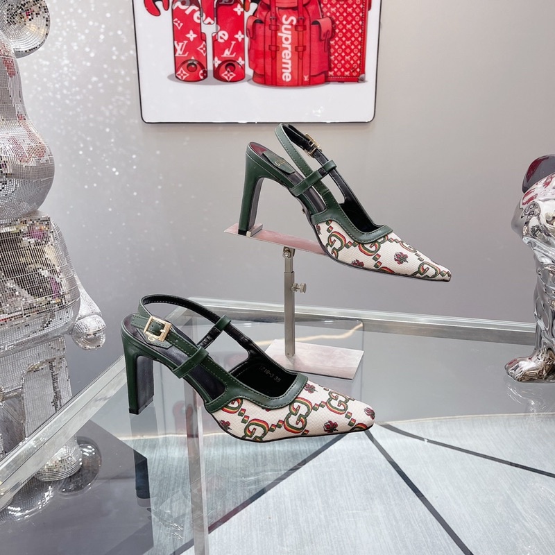 Sandal hoạ tiết gc new