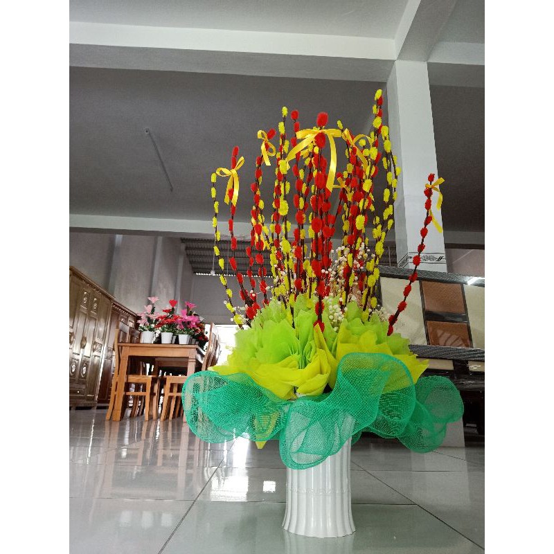 Chậu nụ tầm xuân chưng tết