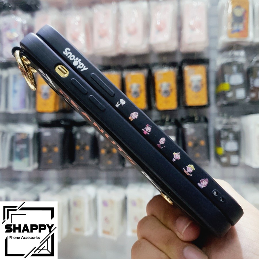 Ốp Lưng IPhone Snoopy Dẻo Kèm Đeo Tay Viền Vuông Các Dòng 7Plus/8Plus/X/XS/XsMax/11/11ProMax/12ProMax [Shappy Shop]