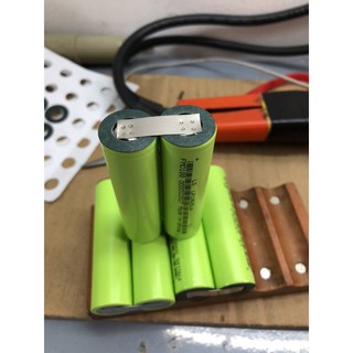 Tns. pin đôi lisen 4000mah xả 40Ampe