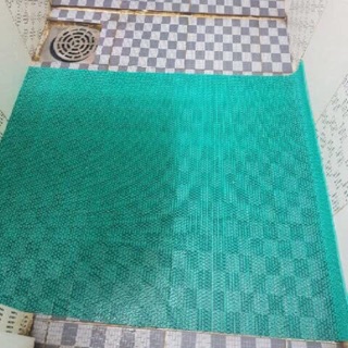 1 MÉT DÀI THẢM NHỰA LƯỚI CHỐNG TRƠN TRƯỢT