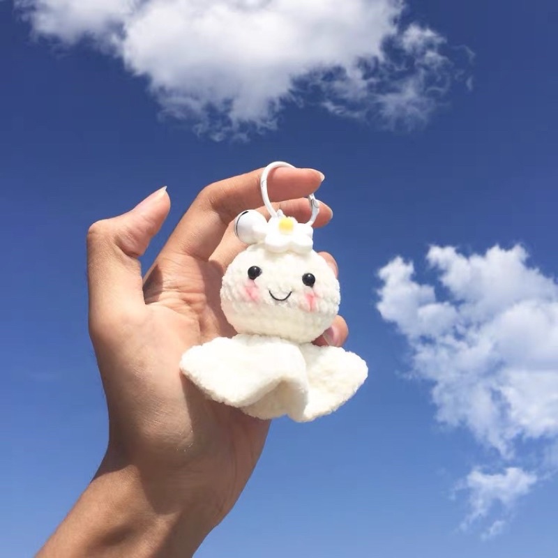 Móc khoá hình bông hoa kèm chuông